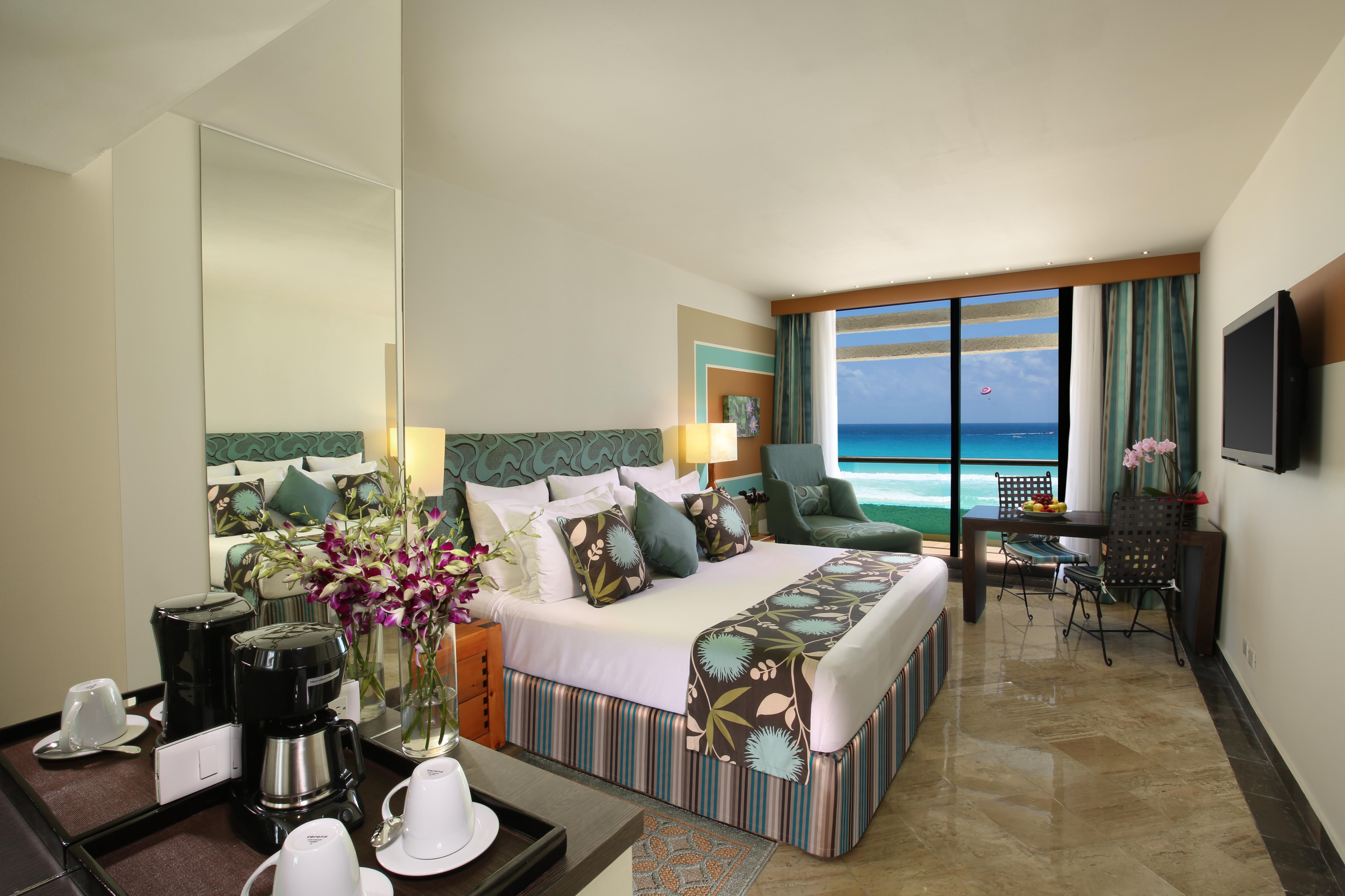 The Pyramid Cancun By Oasis Exterior foto A room at the Hard Rock Hotel
