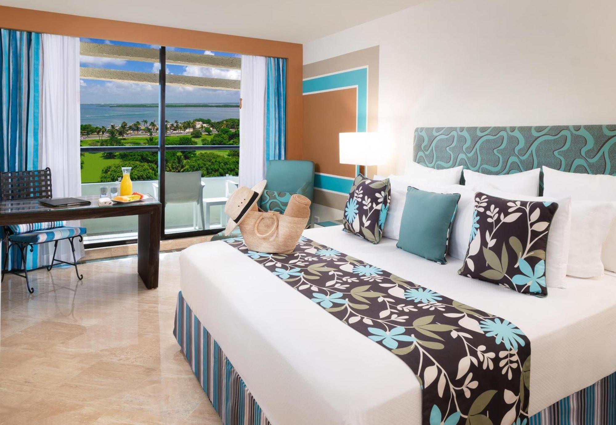 The Pyramid Cancun By Oasis Exterior foto Junior Suite