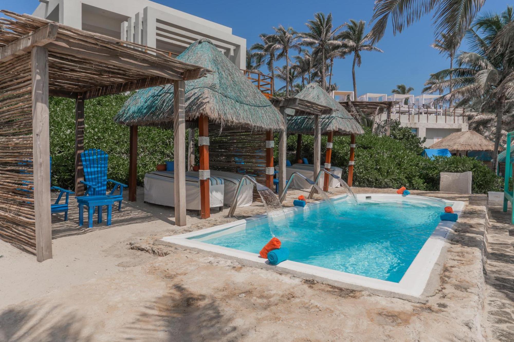 The Pyramid Cancun By Oasis Exterior foto